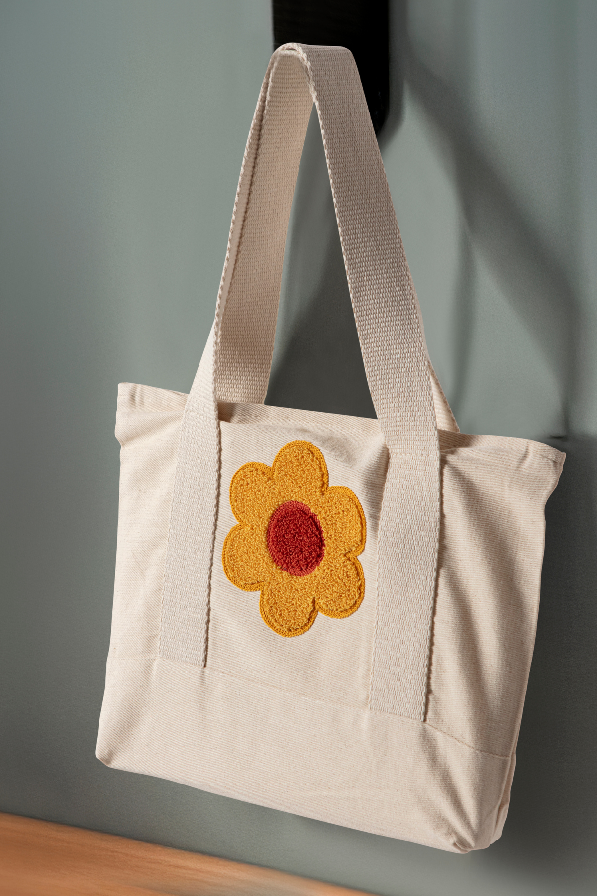 Sarı Çiçek Desenli Bez Keten Omuz Çantası, Plaj Çantası, İşlemeli El ve Kol Çantası %100 Pamuk 36x29 cm