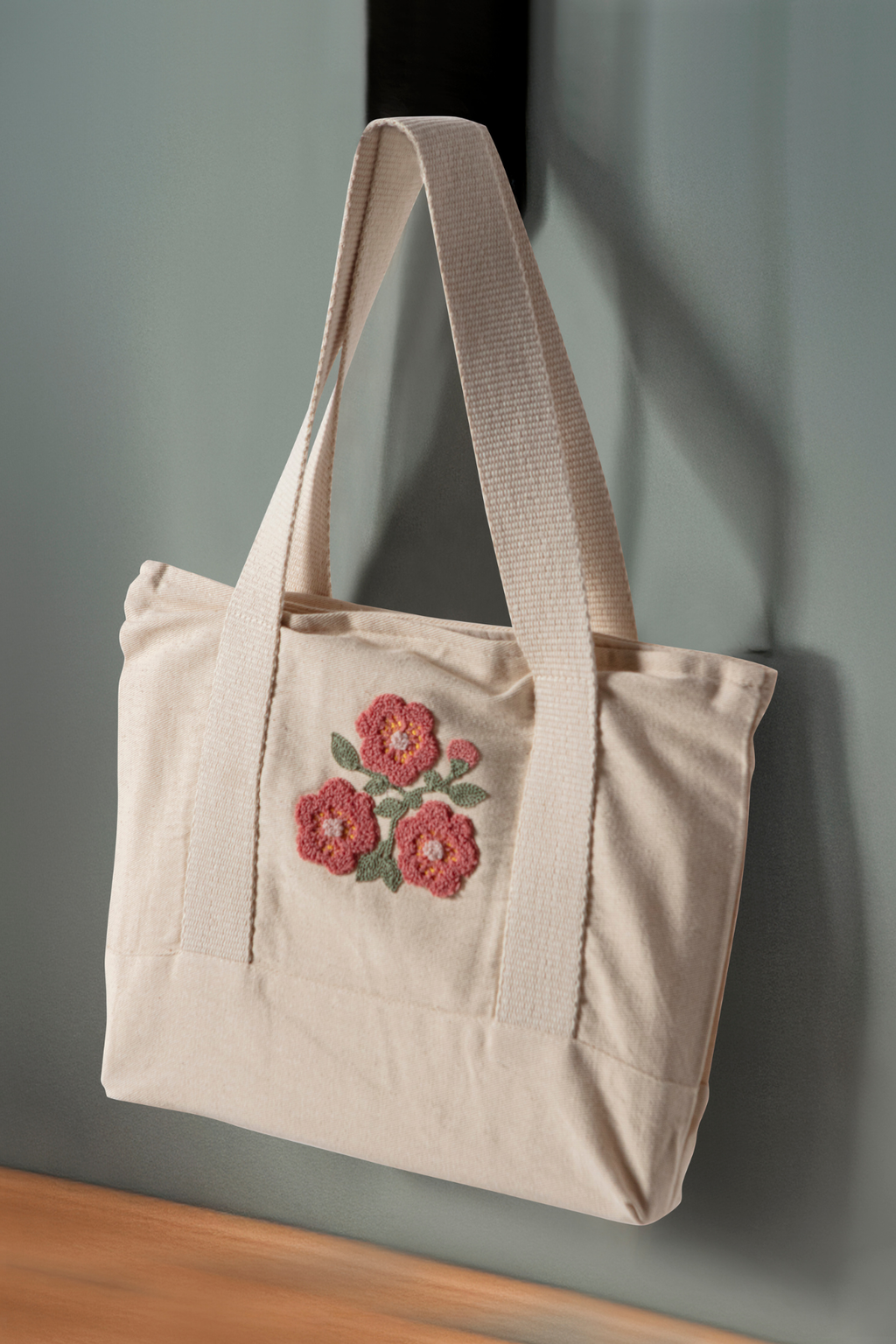 Çiçek Desenli Bez Keten Omuz Çantası, Plaj Çantası, İşlemeli El ve Kol Çantası %100 Pamuk 36x29 cm