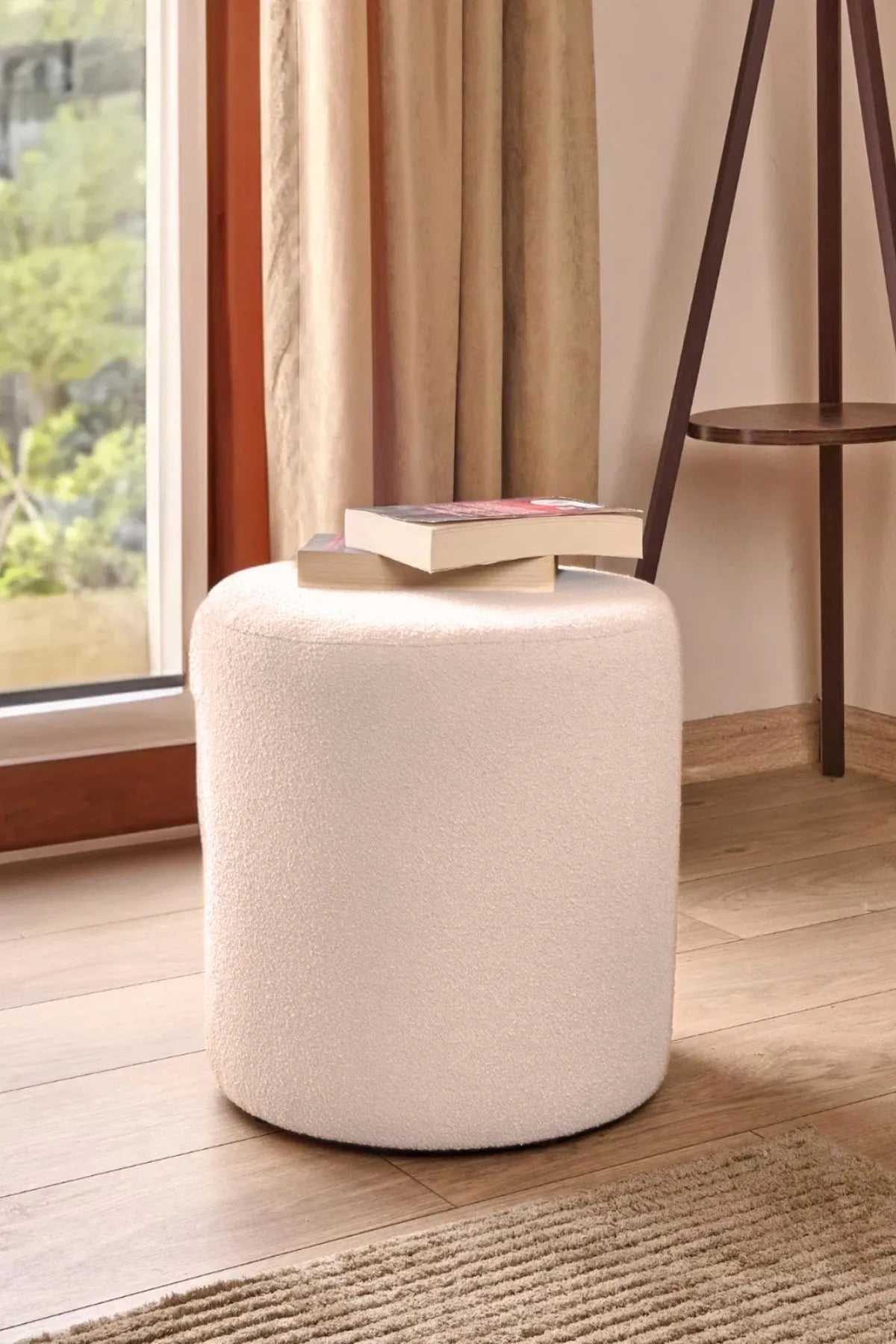 Silindir Puf Tabure Kuzu Kumaş Bej Makyaj Pufu Puf Sandalye Ayak Uzatma Pufu