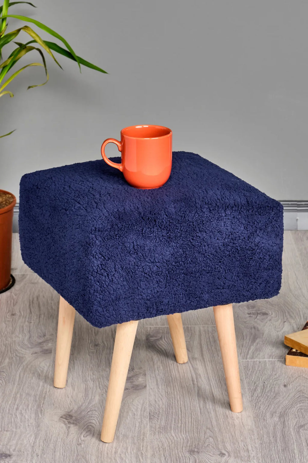 Puf Tabure Ahşap Ayaklı Kuzu Kumaş Makyaj Pufu Puf Sandalye Ayak Uzatma Pufu Kare Puf Bench