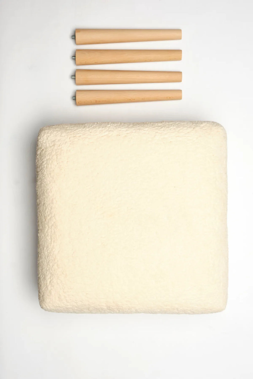 Puf Tabure Ahşap Ayaklı Kuzu Kumaş Makyaj Pufu Puf Sandalye Ayak Uzatma Pufu Kare Puf Bench