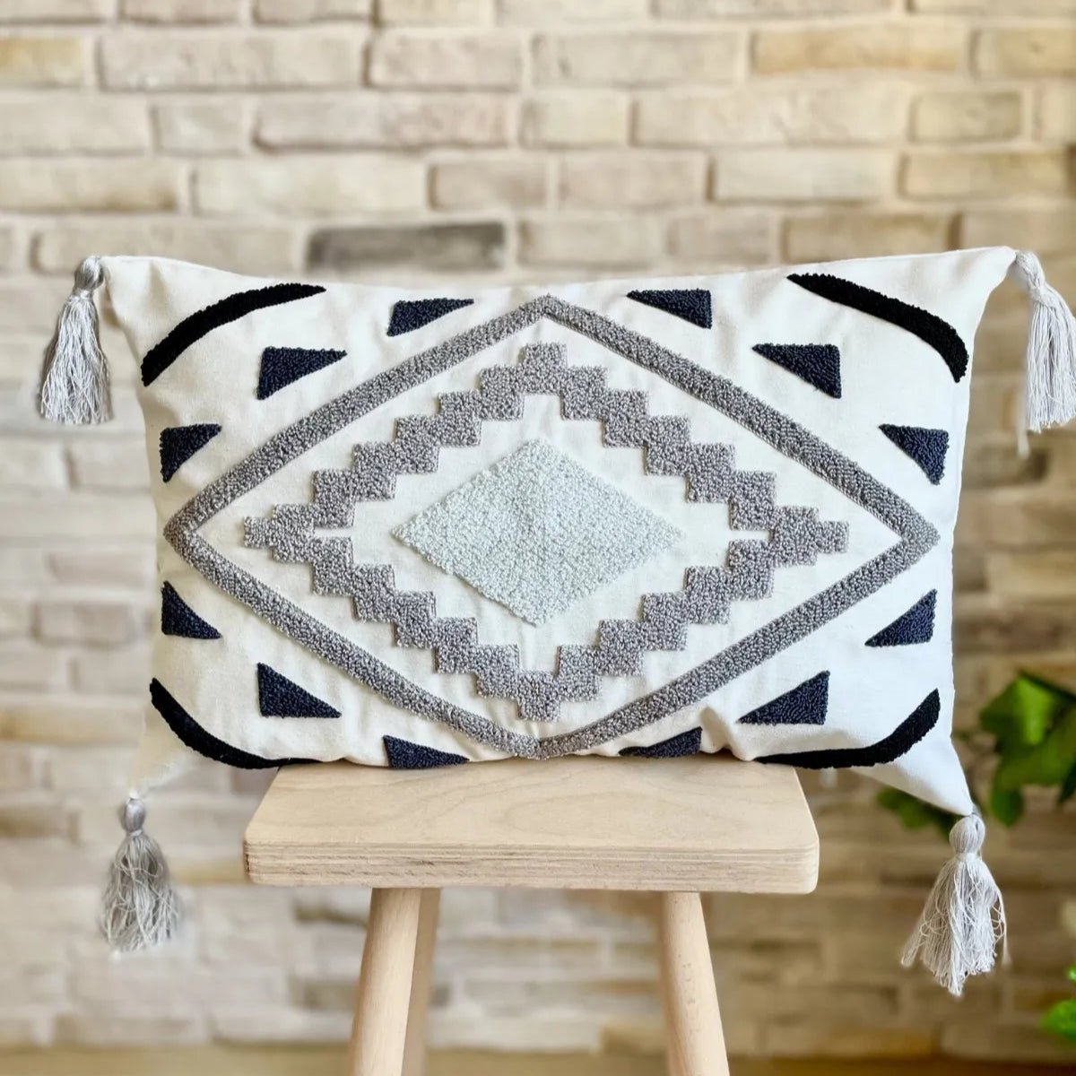 PUNCH KIRLENT KILIFI 126