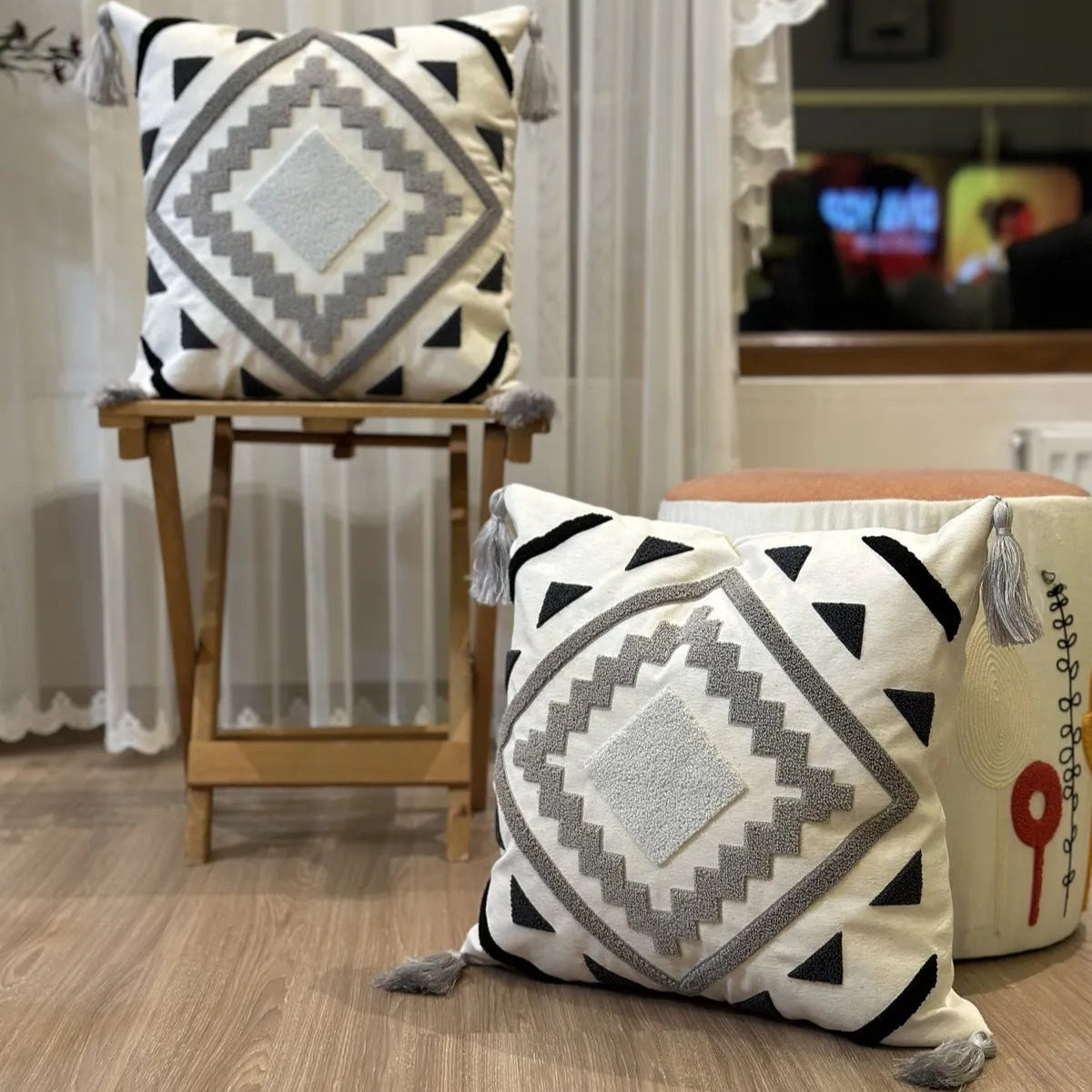 PUNCH KIRLENT KILIFI 152