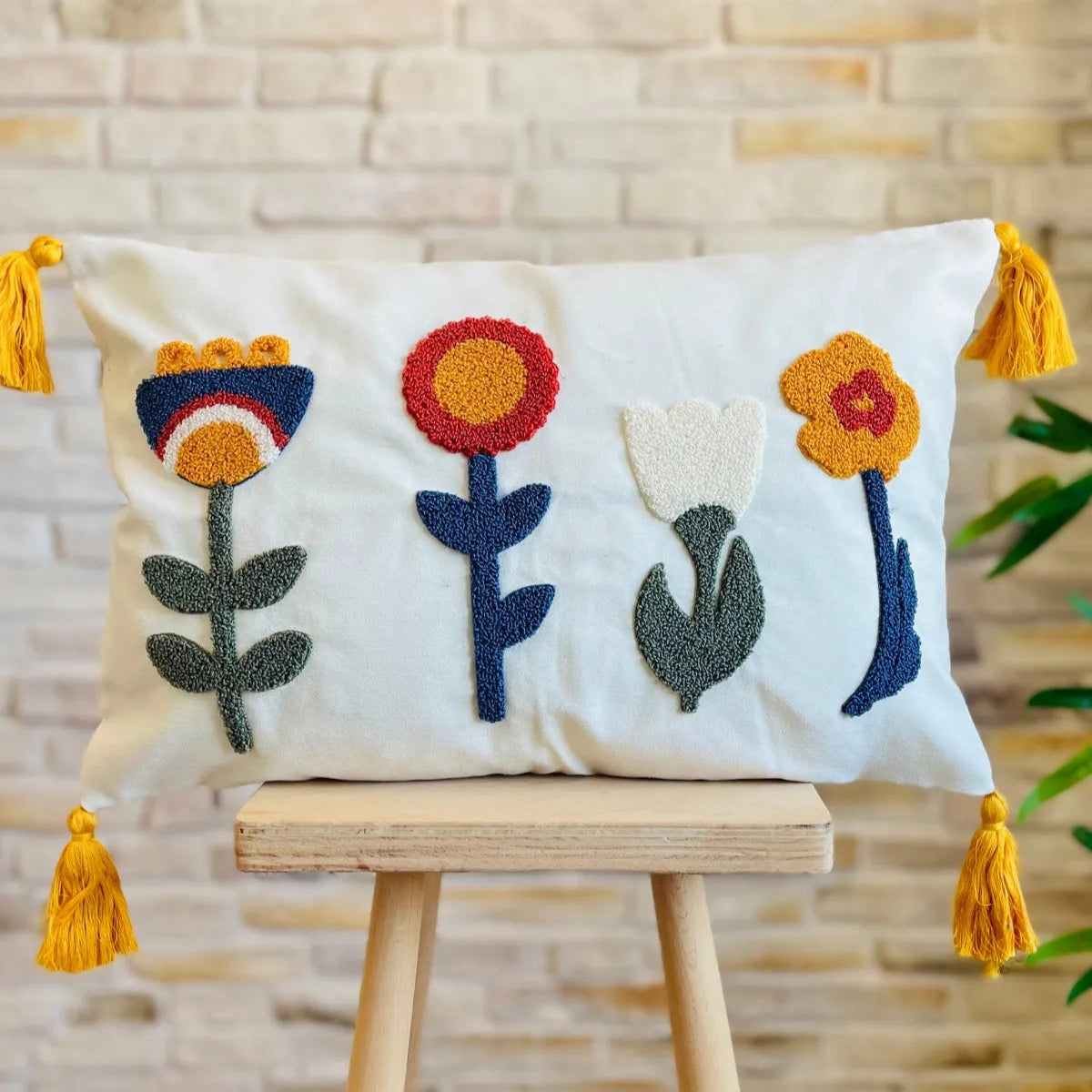 PUNCH KIRLENT KILIFI 163