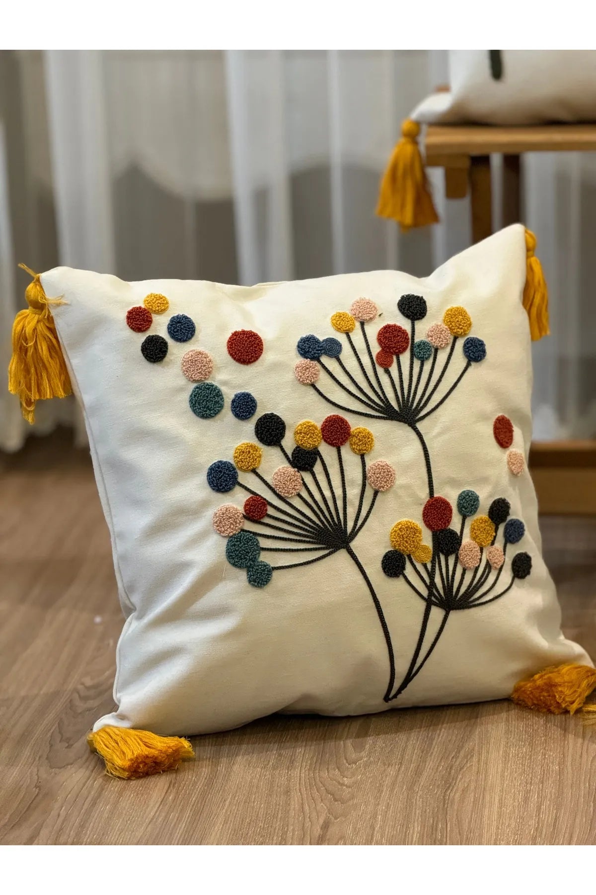 4'lü Kombin Punch İşlemeli Keten Kırlent Kılıfı Dekoratif Kırlent Seti, Çiçek Aşkına