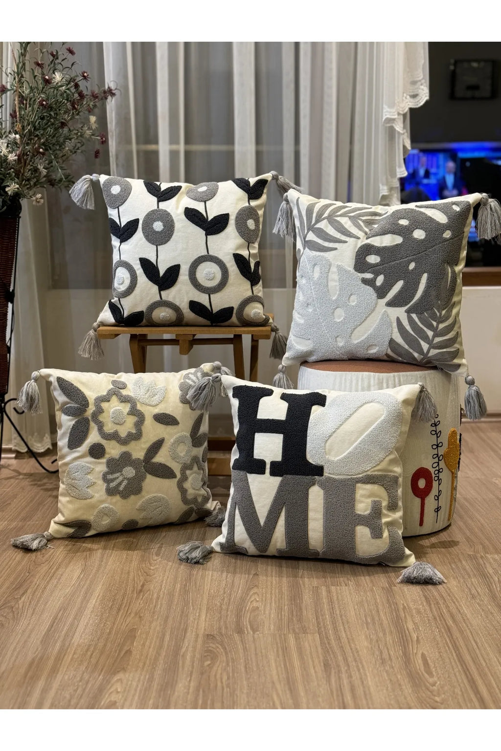 4'Lü Punch İşlemeli Nakışlı Dekoratif Kırlent Kılıfı, Gri Siyah