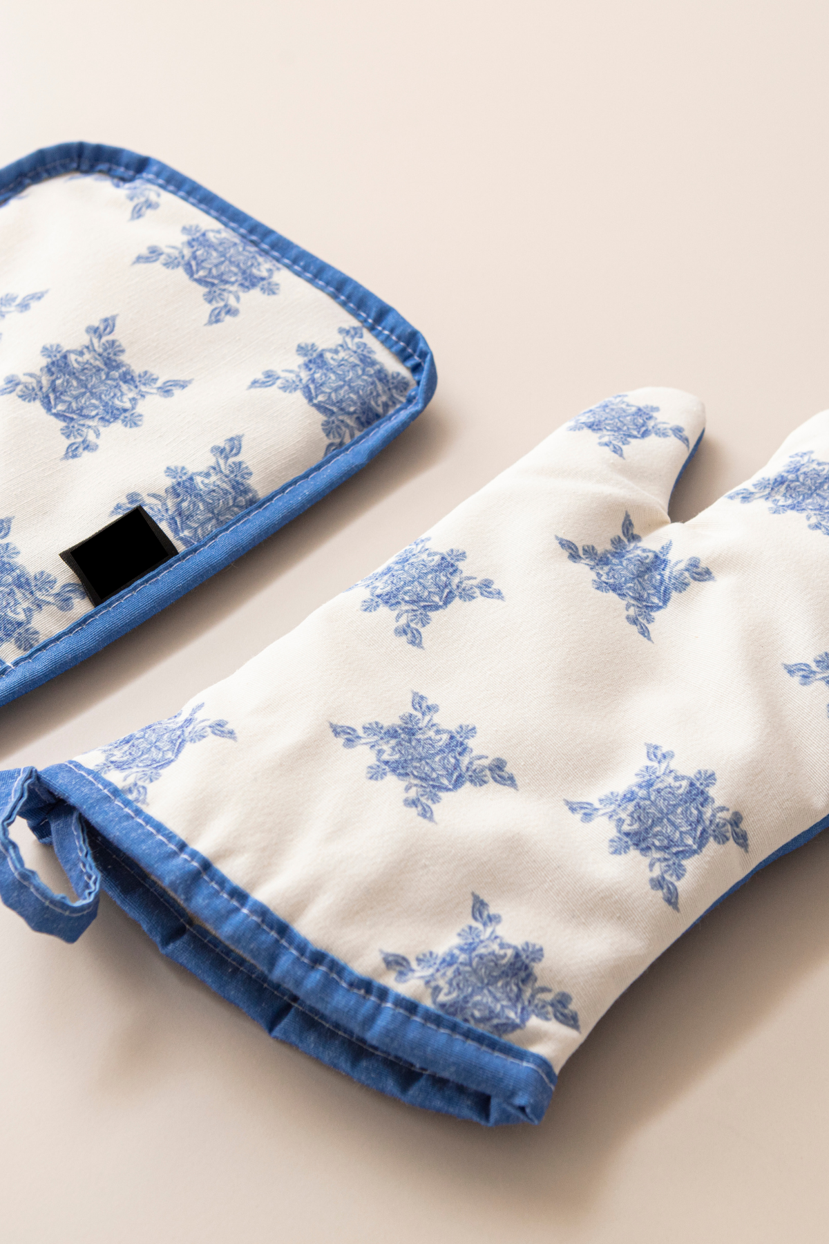 Elysian Blue Fırın Mutfak Eldiveni, Yanmaz ve ısıya dayanıklı tutacak, 2 Parça