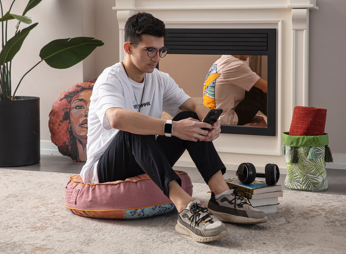 Yuvarlak Dekoratif Bahçe Minderi, Taşınabilir Balkon Pufu, 60x60cm, Portre Desenli