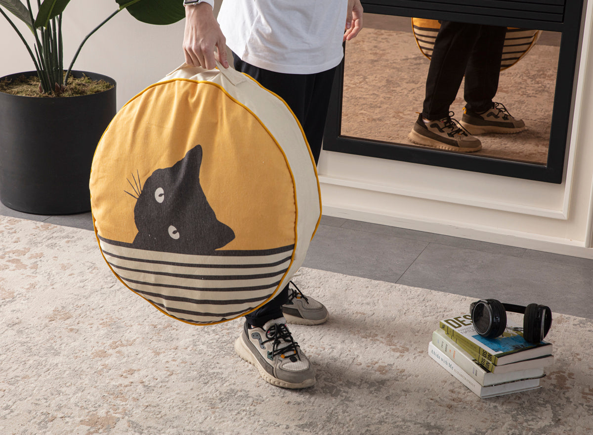 Yuvarlak Dekoratif Bahçe Minderi, Taşınabilir Balkon Pufu, 60x60cm, Kedi Desenli