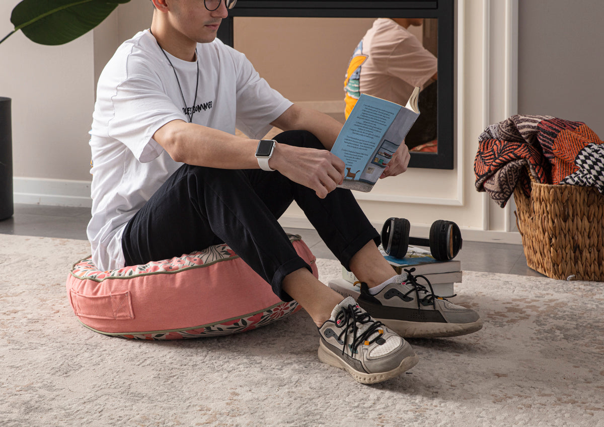 Yuvarlak Dekoratif Bahçe Minderi, Taşınabilir Balkon Pufu, 60x60cm, Pembe Çiçek Desenli