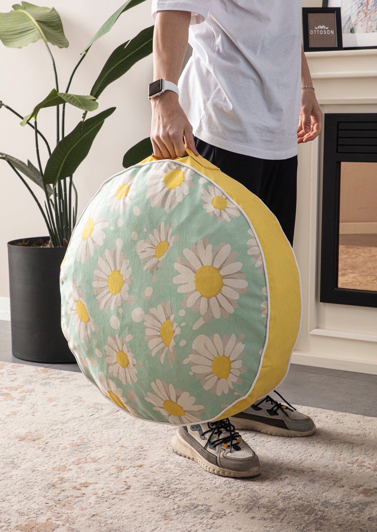 Yuvarlak Dekoratif Bahçe Minderi, Taşınabilir Balkon Pufu, 60x60cm, Papatya Desenli