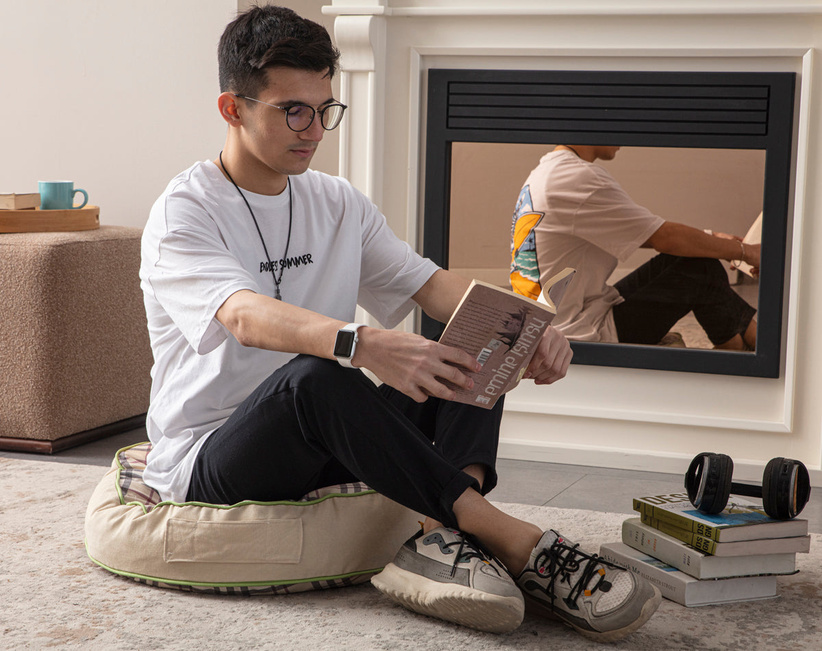 Yuvarlak Dekoratif Bahçe Minderi, Taşınabilir Balkon Pufu, 60x60cm, Krem Ekoseli Desenli