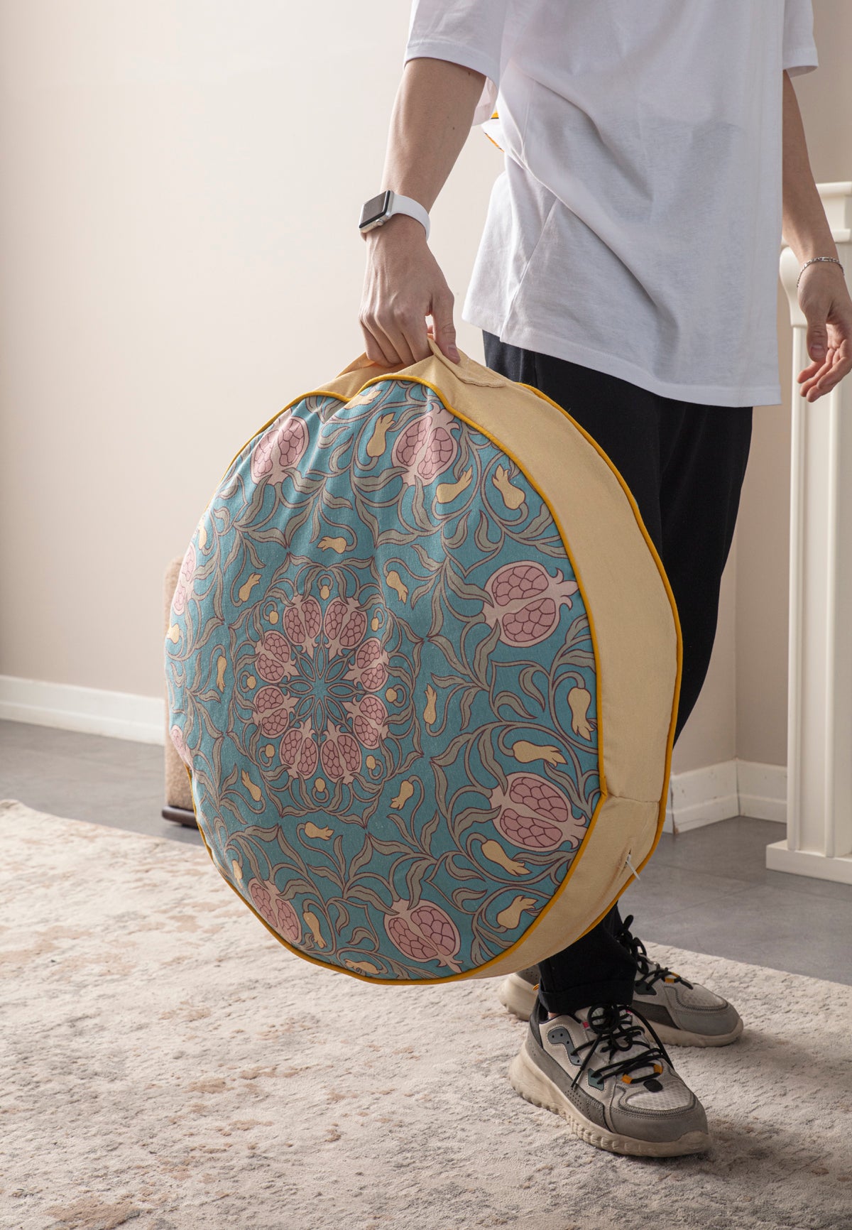 Yuvarlak Dekoratif Bahçe Minderi, Taşınabilir Balkon Pufu, 60x60cm, Bohem Desenli