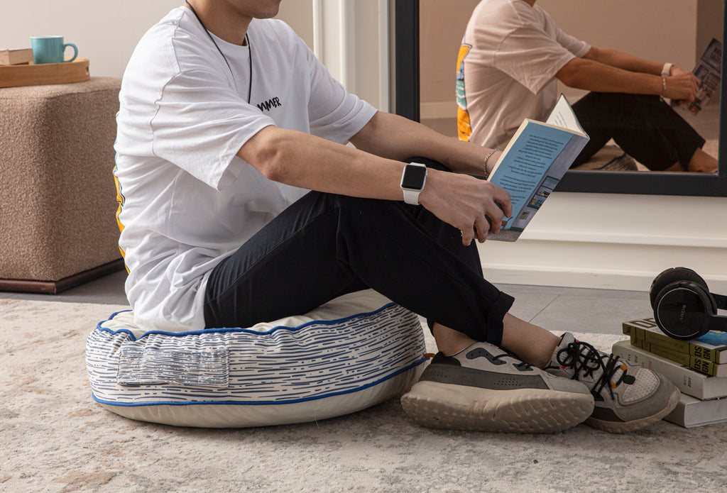 Yuvarlak Dekoratif Bahçe Minderi, Taşınabilir Balkon Pufu, 60x60cm, Beyaz Çapa Desenli