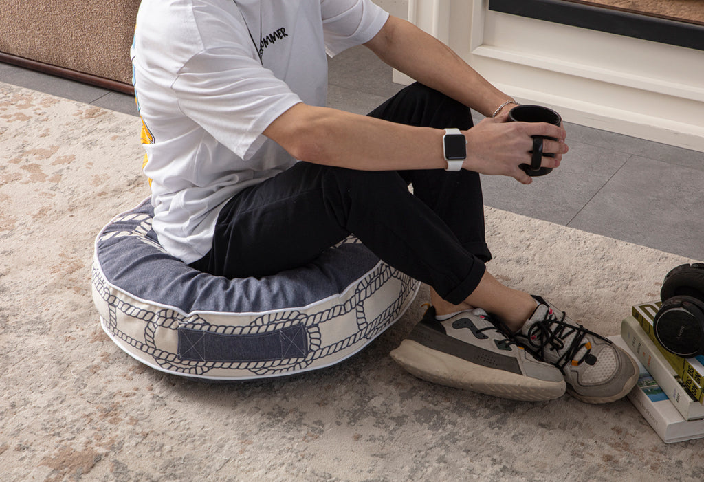 Yuvarlak Dekoratif Bahçe Minderi, Balkon Pufu 60x60cm, Mavi Çapa Desenli