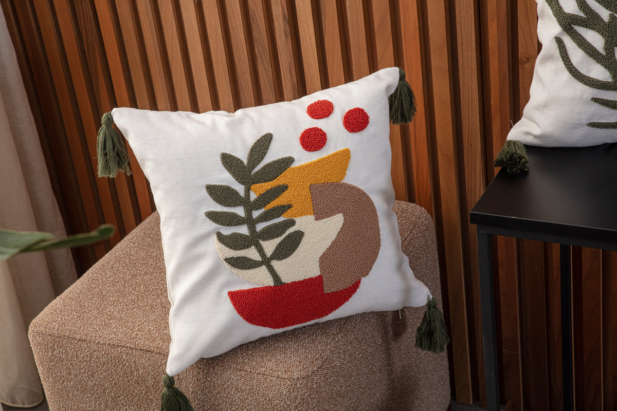 Dekoratif Punch İşlemeli Püsküllü Keten Kırlent Kılıfı, Yeşil Püsküllü 43x43cm