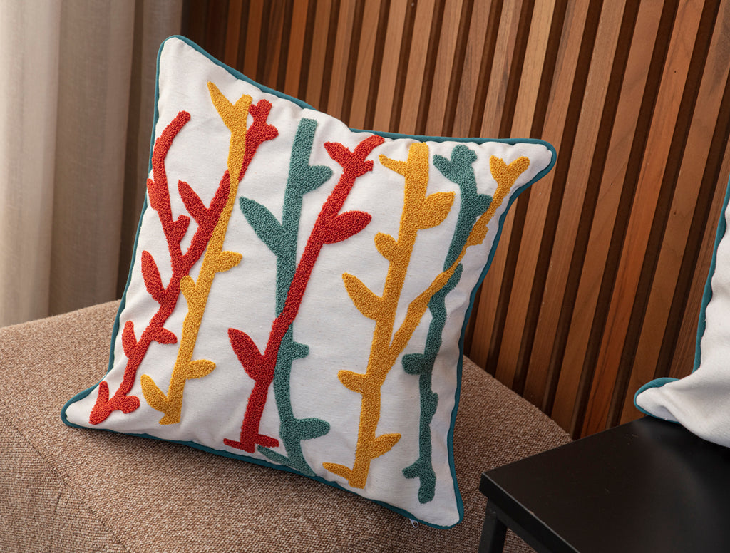 Dekoratif Punch İşlemeli Biyeli Keten Kırlent Kılıfı, 43x43cm