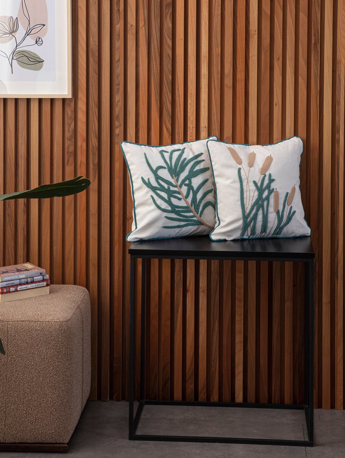 4'lü Kombin Dekoratif Punch İşlemeli Biyeli Keten Kırlent Kılıfı, 43x43cm