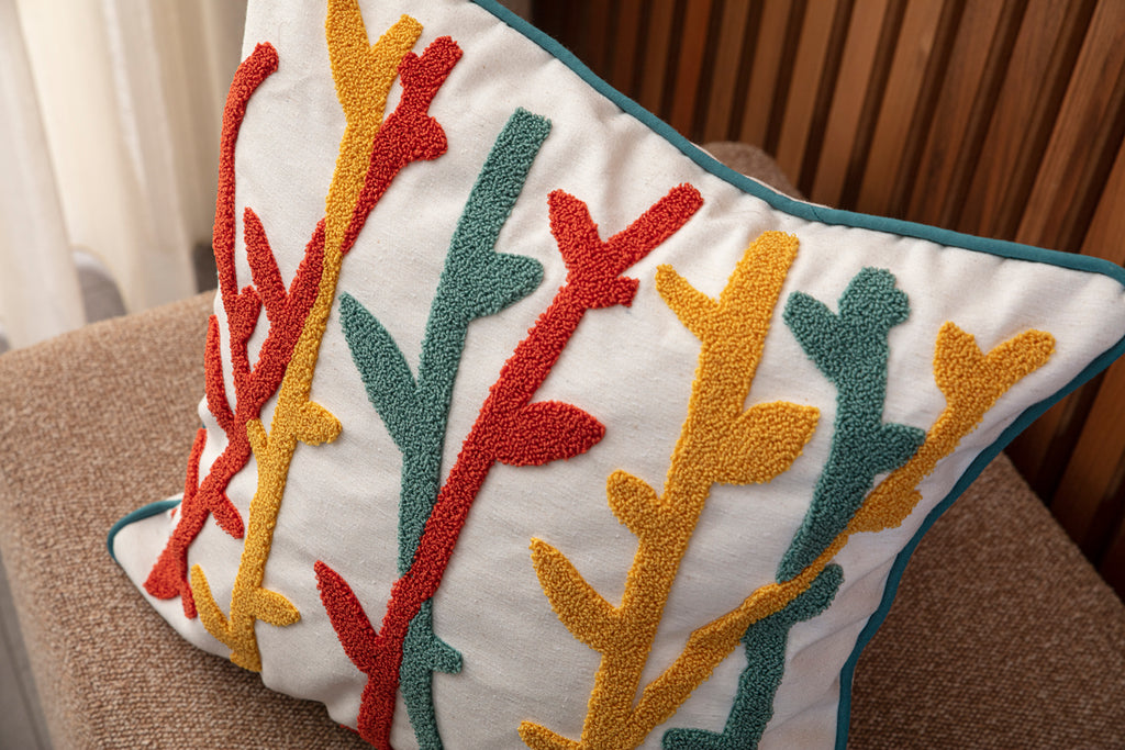 Dekoratif Punch İşlemeli Biyeli Keten Kırlent Kılıfı, 43x43cm