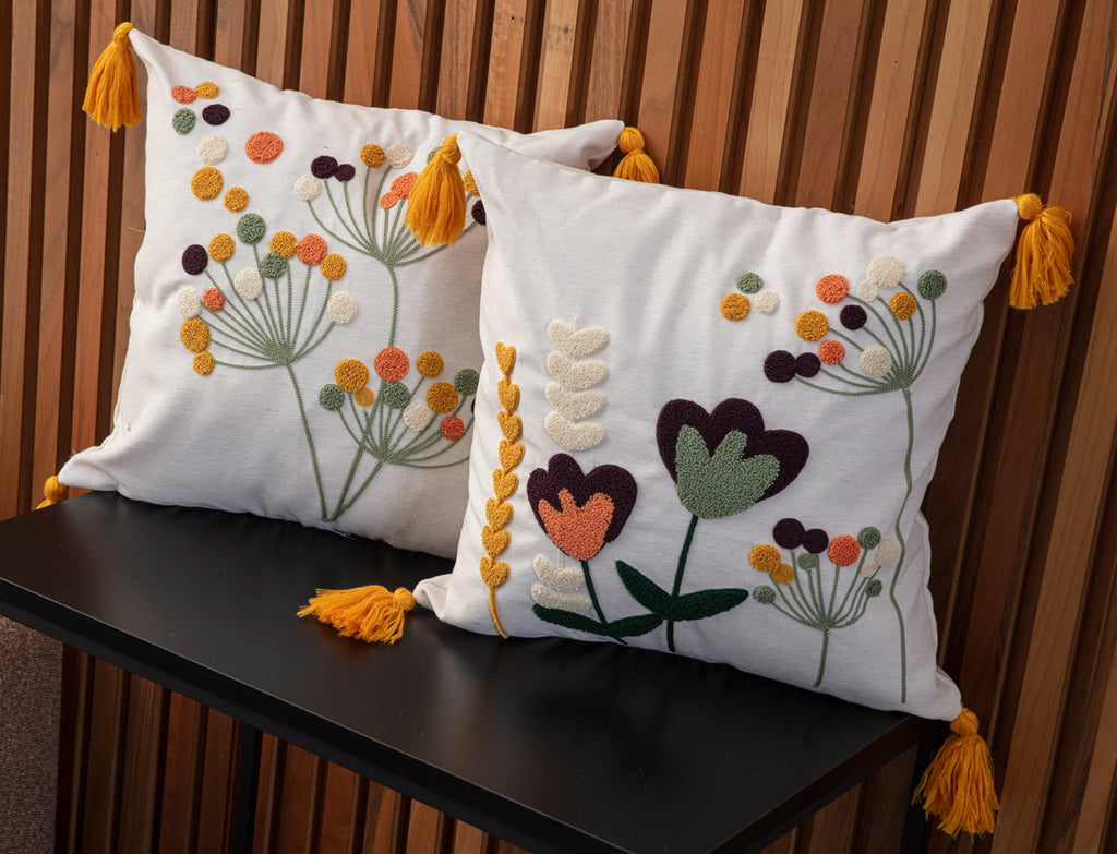 4'lü Kombin Dekoratif Punch İşlemeli Püsküllü Keten Kırlent Kılıfları, 43x43cm