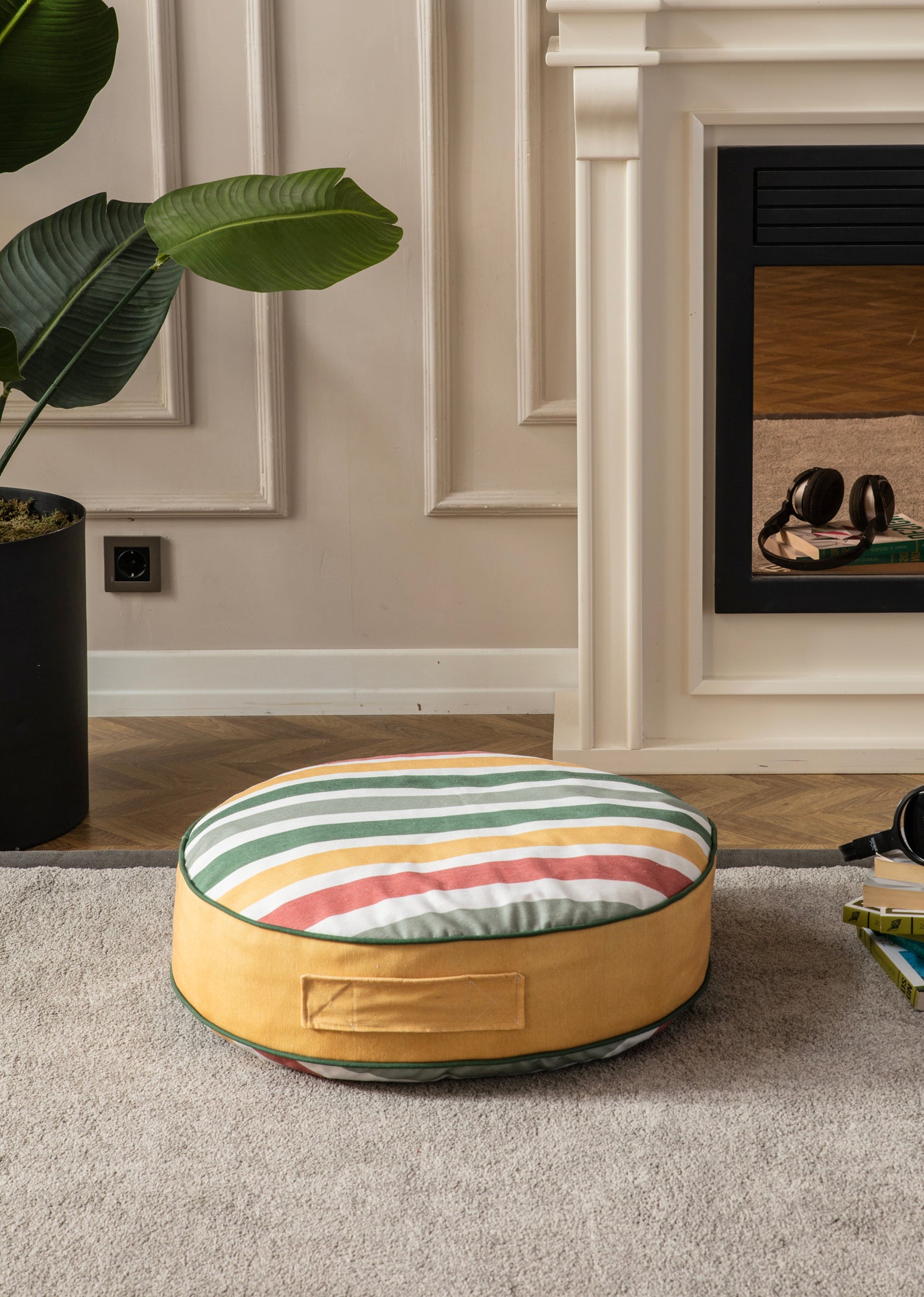 Yuvarlak Dekoratif Bahçe Minderi, Balkon Pufu 60x60cm, Gökkuşağı Desenli