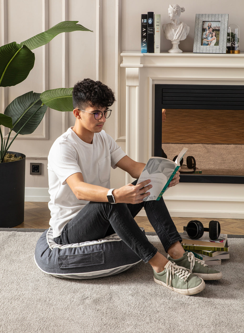 Yuvarlak Dekoratif Bahçe Minderi, Balkon Pufu 60x60cm, Gri Çizgi Desenli