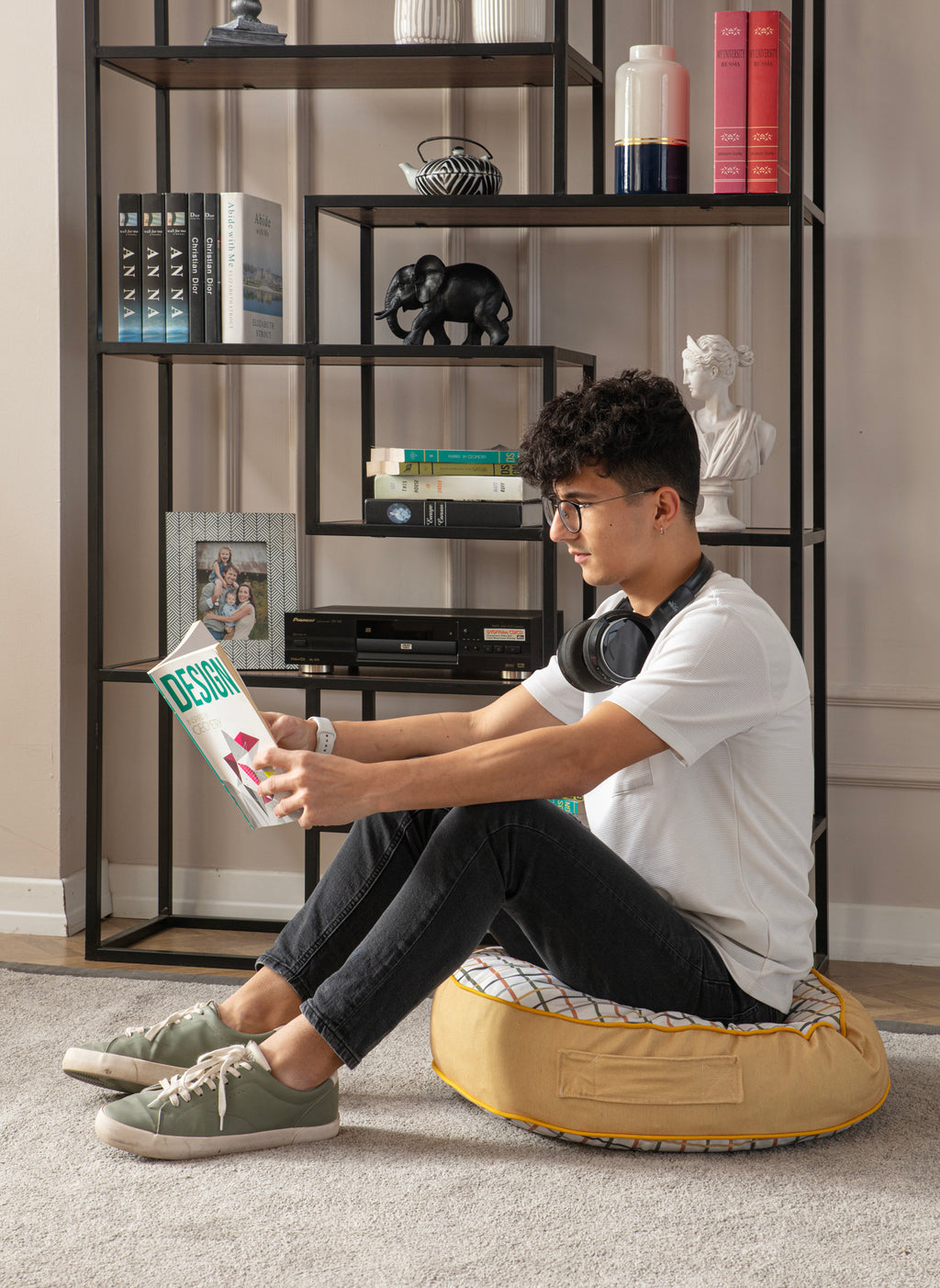 Yuvarlak Dekoratif Bahçe Minderi, Balkon Pufu 60x60cm, Sarı Ekoseli