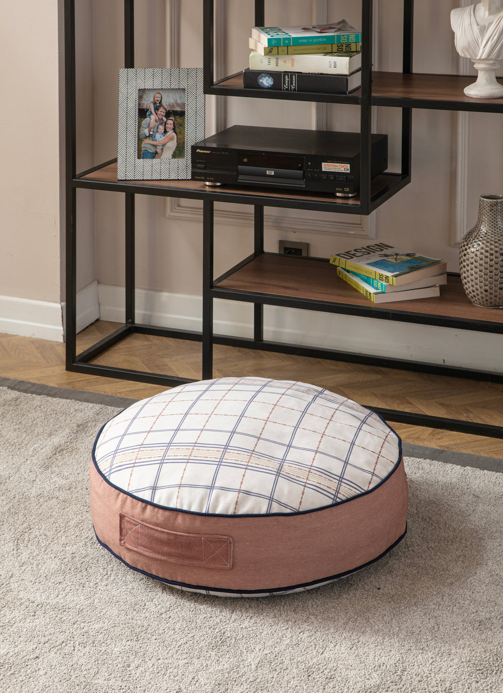 Yuvarlak Dekoratif Bahçe Minderi, Balkon Pufu 60x60cm - Ekoseli