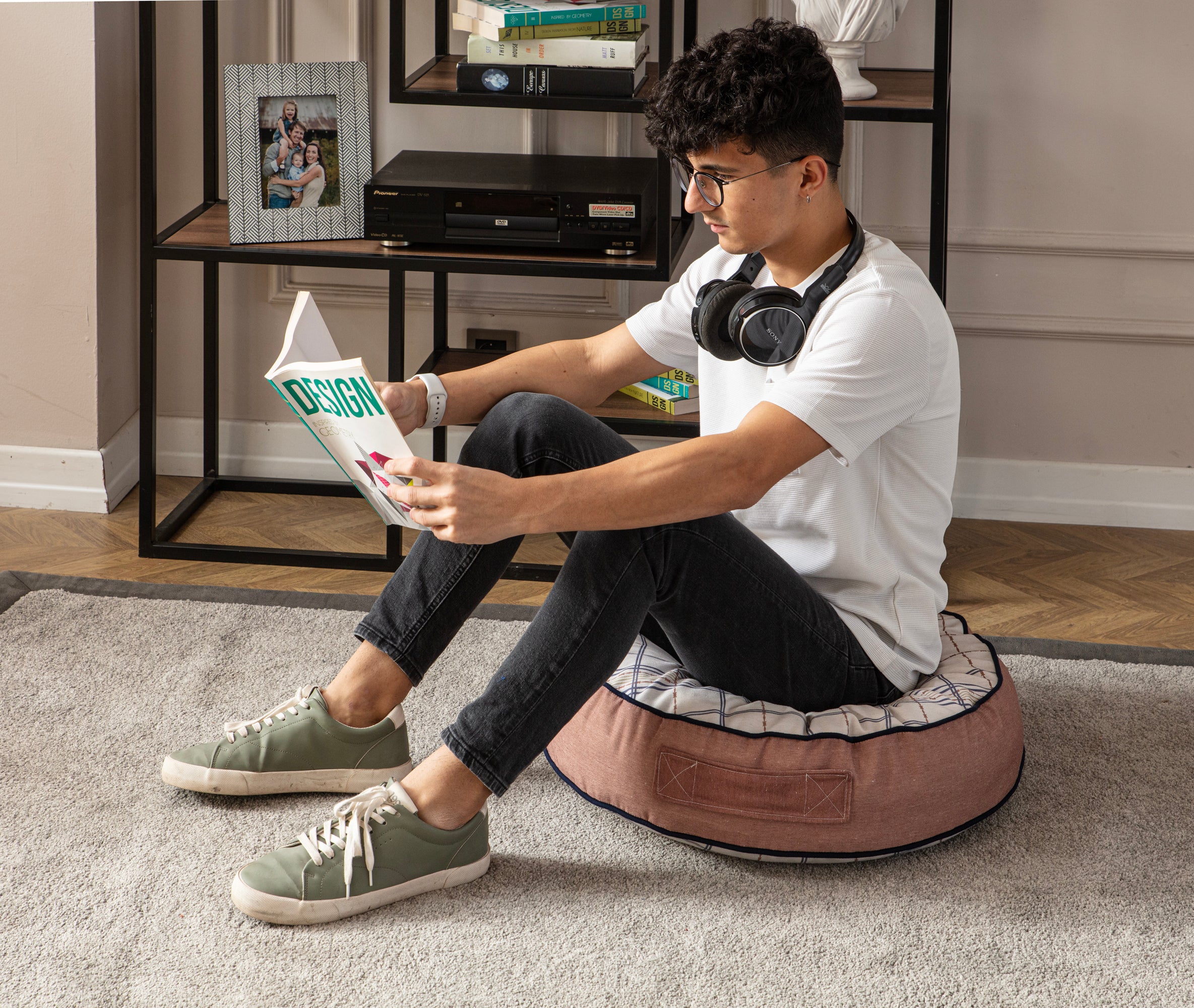 Yuvarlak Dekoratif Bahçe Minderi, Balkon Pufu 60x60cm - Ekoseli