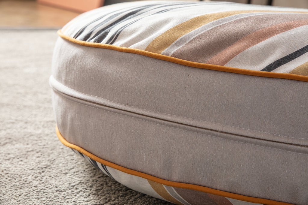 Yuvarlak Dekoratif Bahçe Minderi, Balkon Pufu 60x60cm, Kahve Çizgili