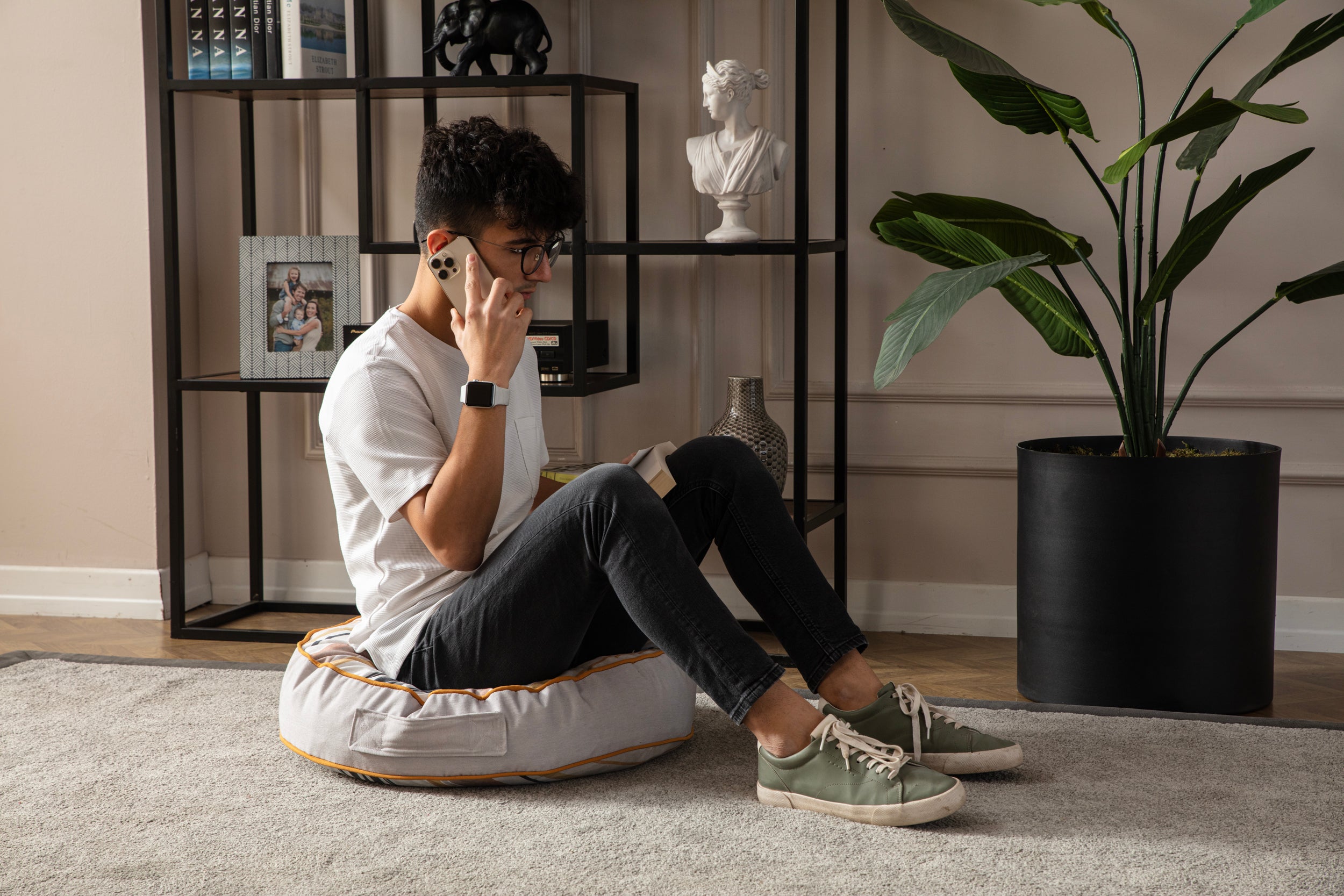 Yuvarlak Dekoratif Bahçe Minderi, Balkon Pufu 60x60cm, Kahve Çizgili