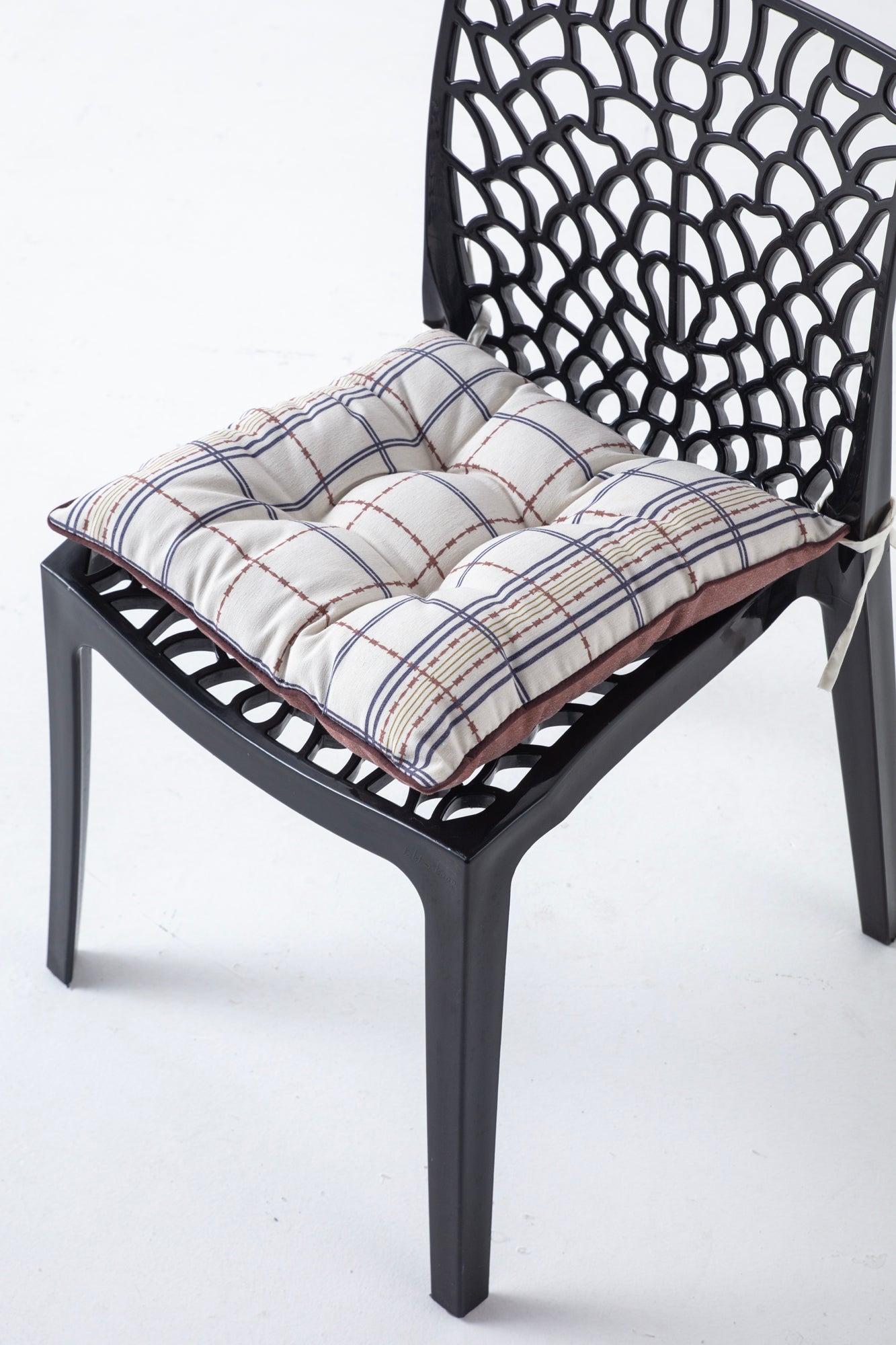 Dekoratif Rahat Sandalye Minderi, Ekoseli Desenli