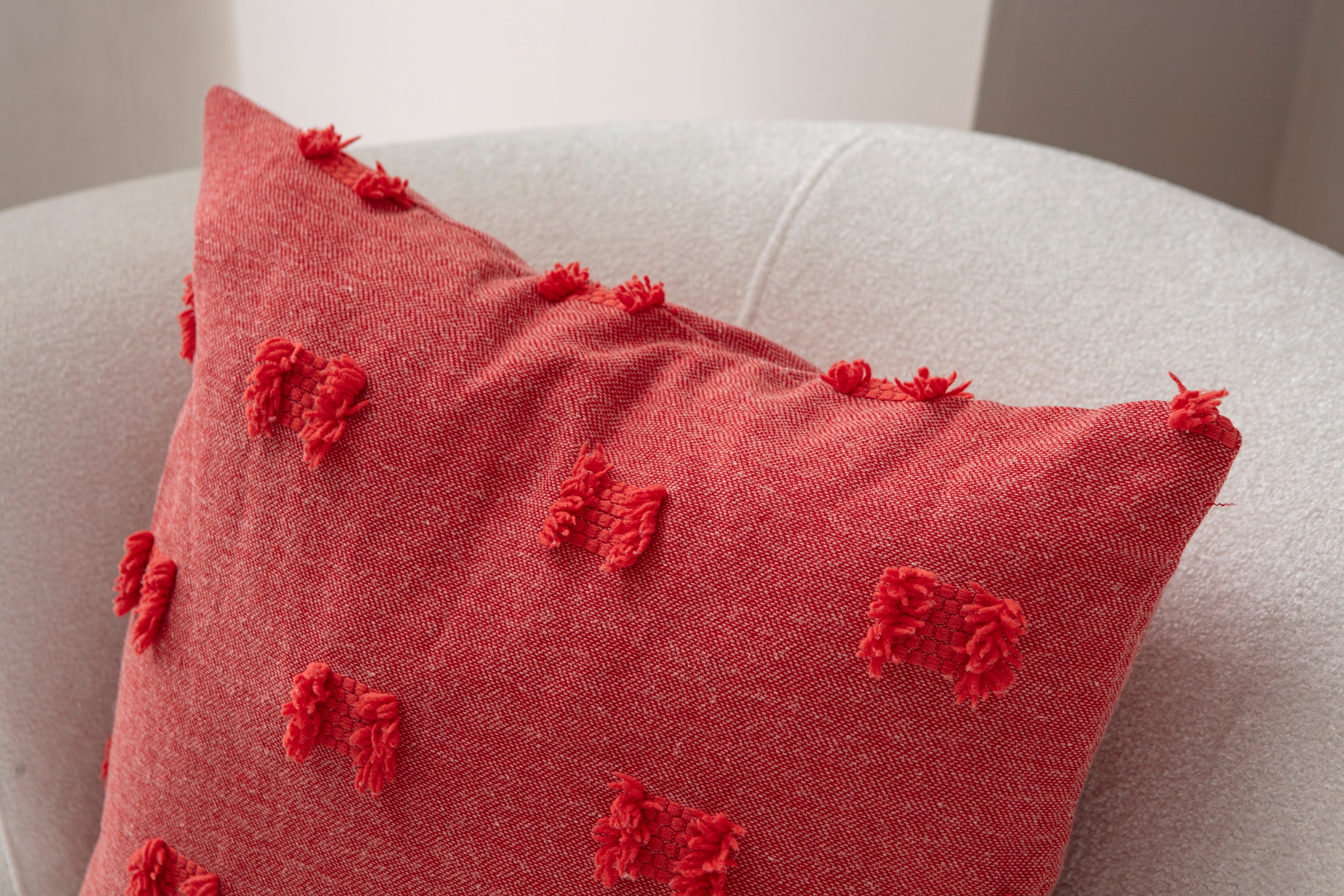 "Papyo" Bohem Puantiyeli, Dekoratif Keten Kırlent Kılıfı, Punch İşlemeli 43x43cm