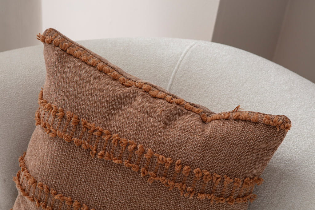 "Ray" Bohem Puantiyeli, Dekoratif Keten Kırlent Kılıfı, Punch İşlemeli Yastık Kılıfı 43x43cm