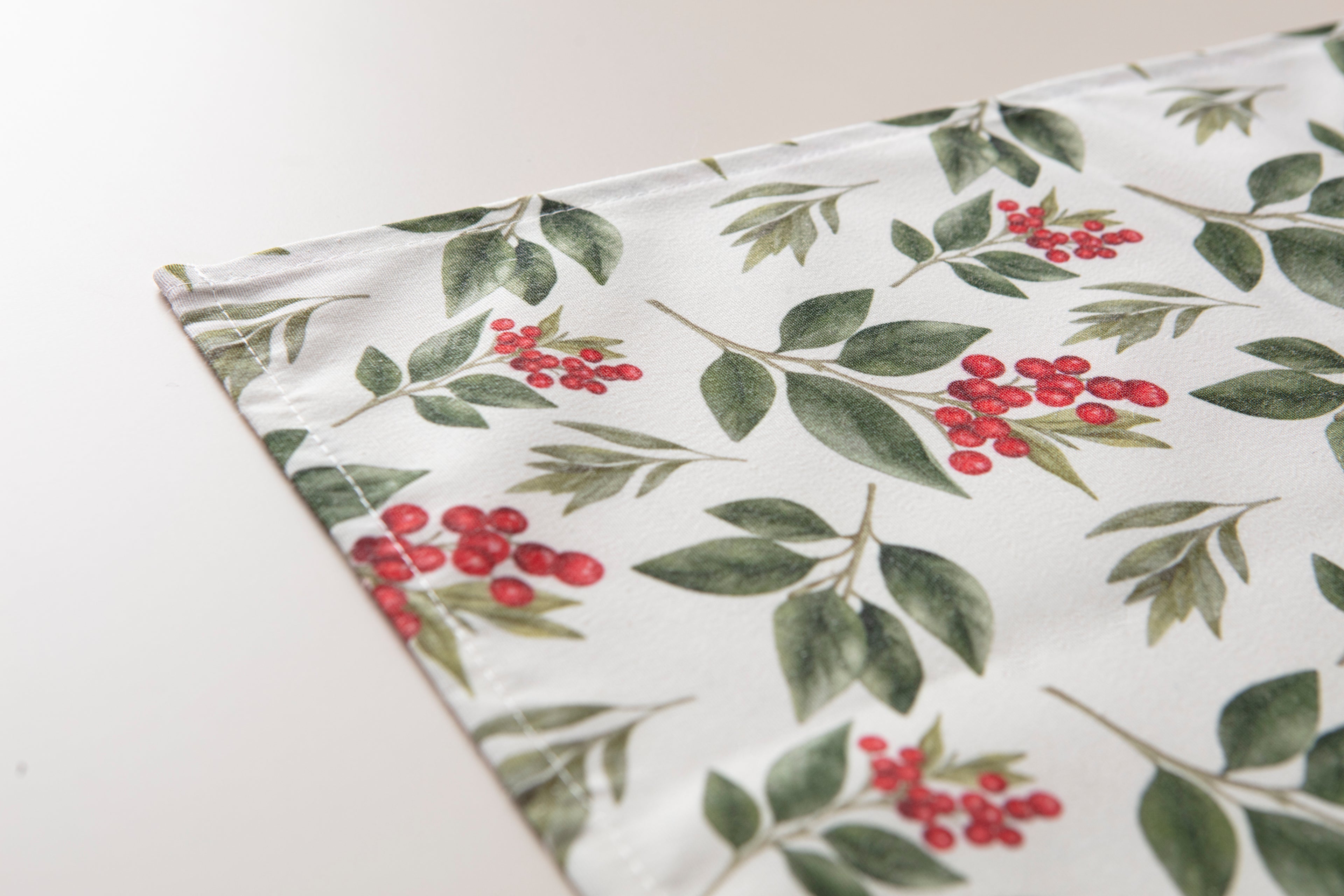 Kokina Premium Serisi Runner, Duck Keten Kumaş Kaymaz 45x140 cm