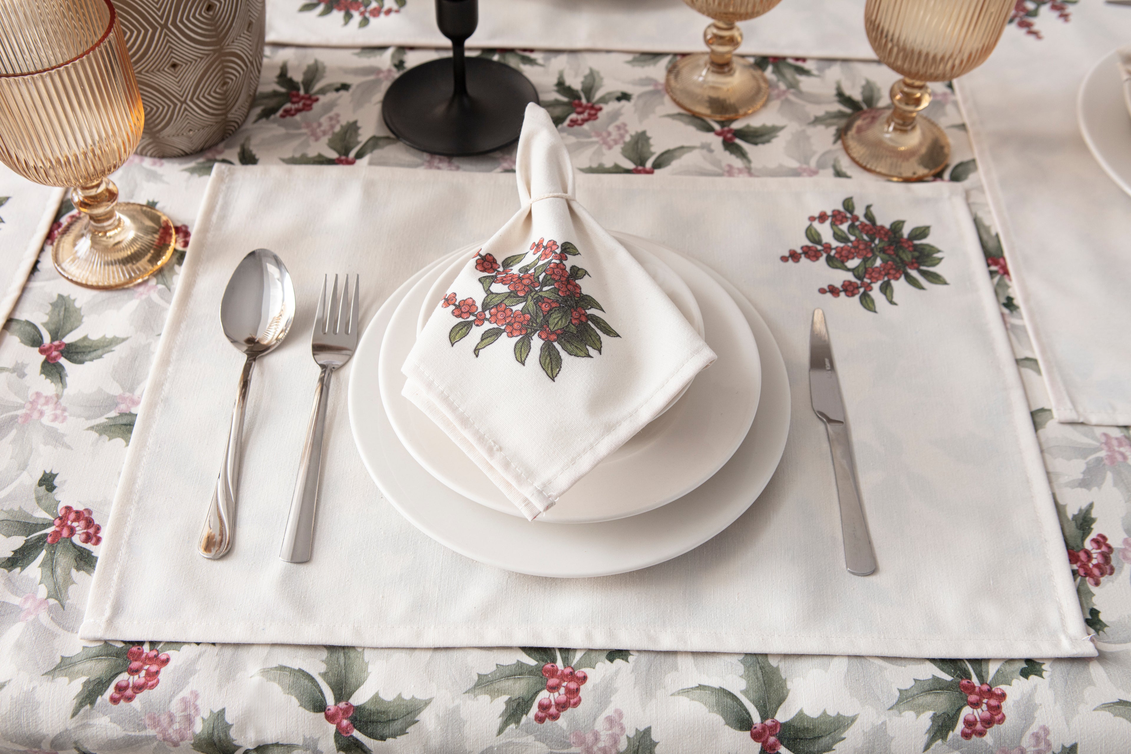 Kokina Premium Serisi, Masa Örtüsü, Duck Keten Kumaş, Kaymaz