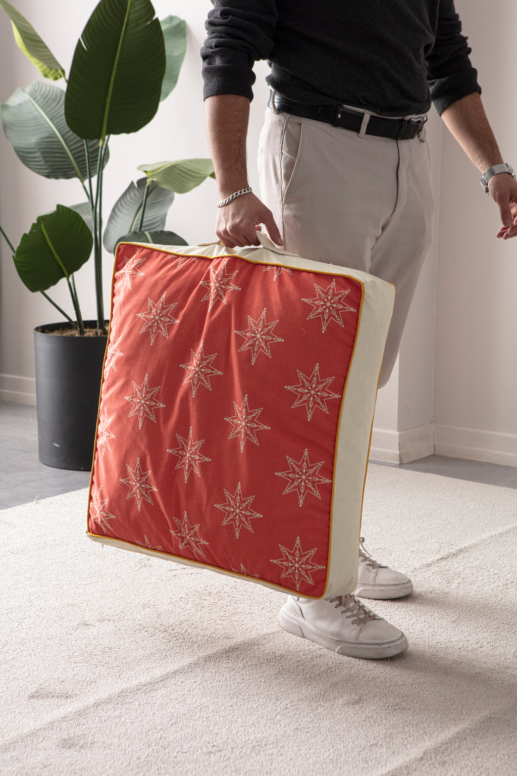 Kokina Premium Serisi, Kare Yer Minderi, 60x60cm, Kırmızı