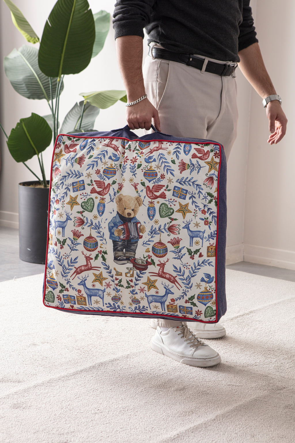 Kokina Premium Serisi Kare Yer Minder, 60x60cm, Ayıcık Desenli