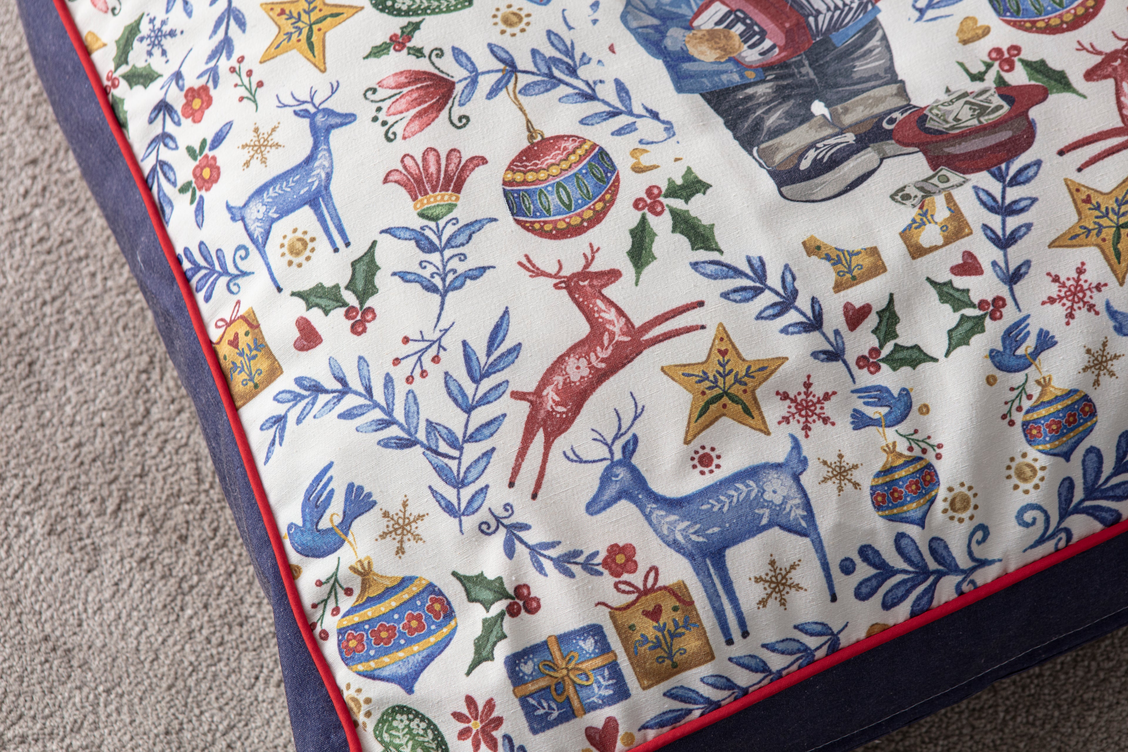 Kokina Premium Serisi Kare Yer Minder, 60x60cm, Ayıcık Desenli