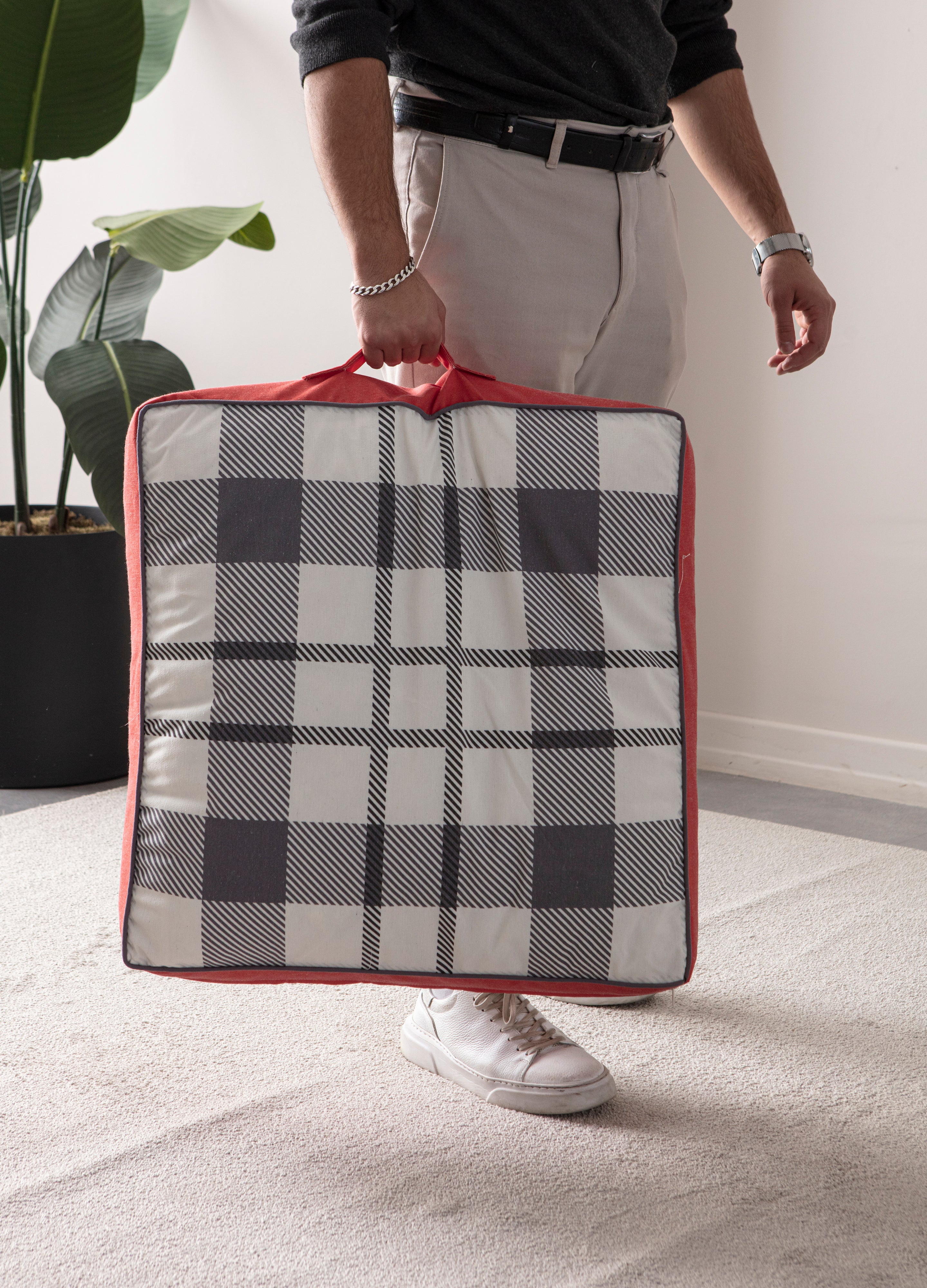 Kokina Premium Serisi Kare Yer Minderi, 60x60 cm, Gri Ekoseli