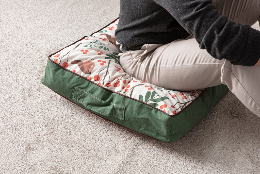 Kokina Premium Serisi Kare Yer Minderi, 60x60 cm, Yeşil, Dal Desenli