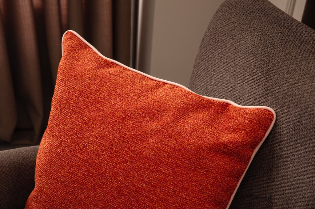 Biyeli Dekoratif Premium Kırlent Kılıfı, Kırmızı