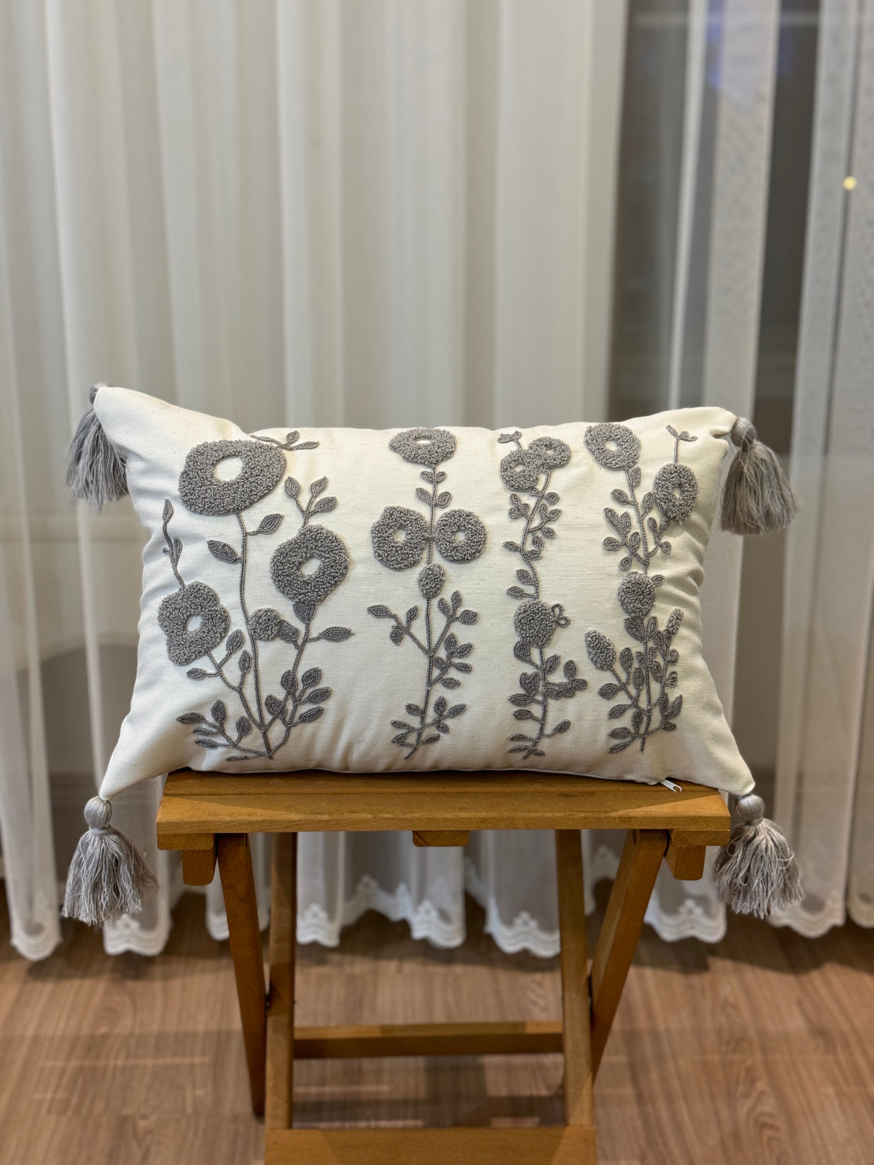 PUNCH KIRLENT KILIFI 136