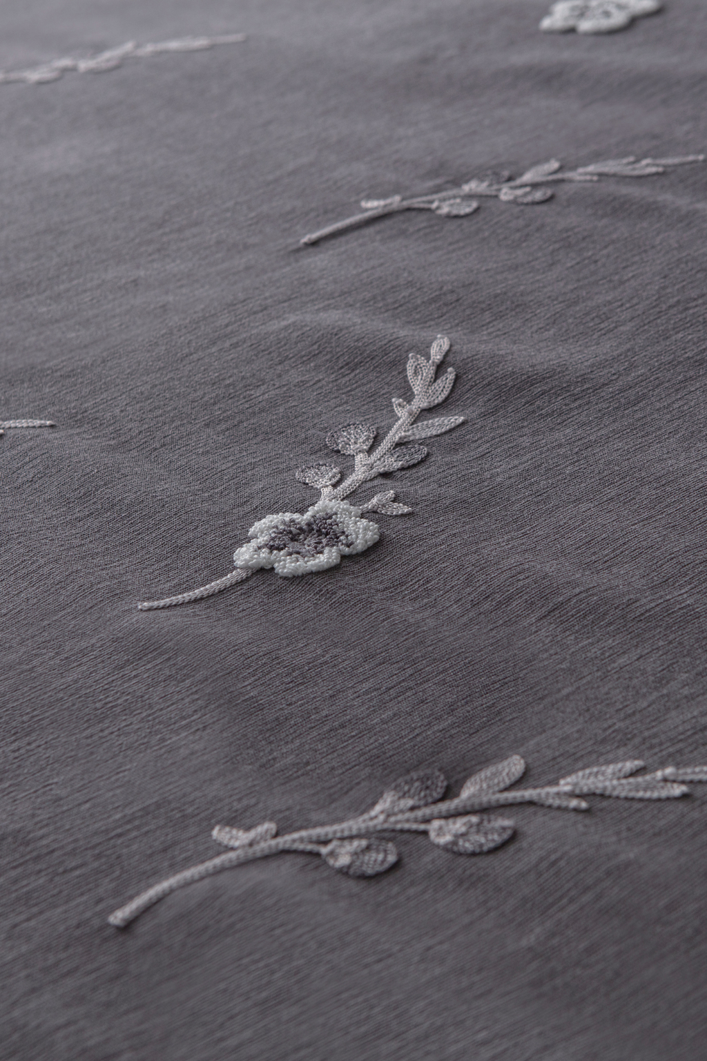 Seren Desen Çift Kişilik Nakışlı Yatak Örtüsü Seti Şönil Kumaş Punch Nakışlı 240x260cm