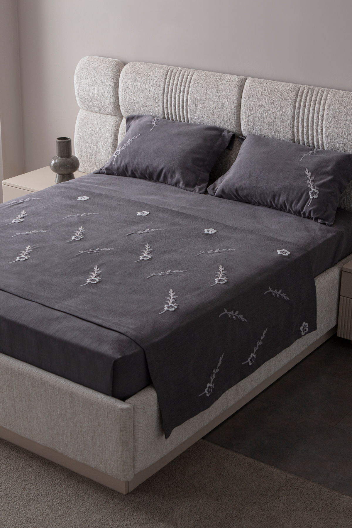 Seren Desen Çift Kişilik Nakışlı Yatak Örtüsü Seti Şönil Kumaş Punch Nakışlı 240x260cm