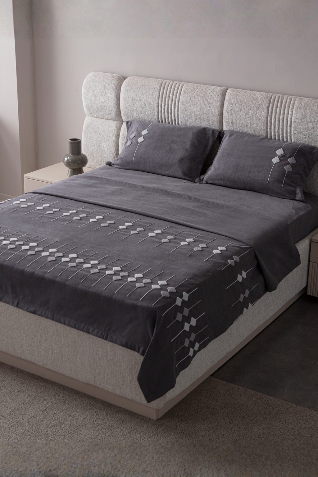 Zen Baklava Desen Çift Kişilik Nakışlı Yatak Örtüsü Seti Şönil Kumaş Punch Nakışlı 240x260cm