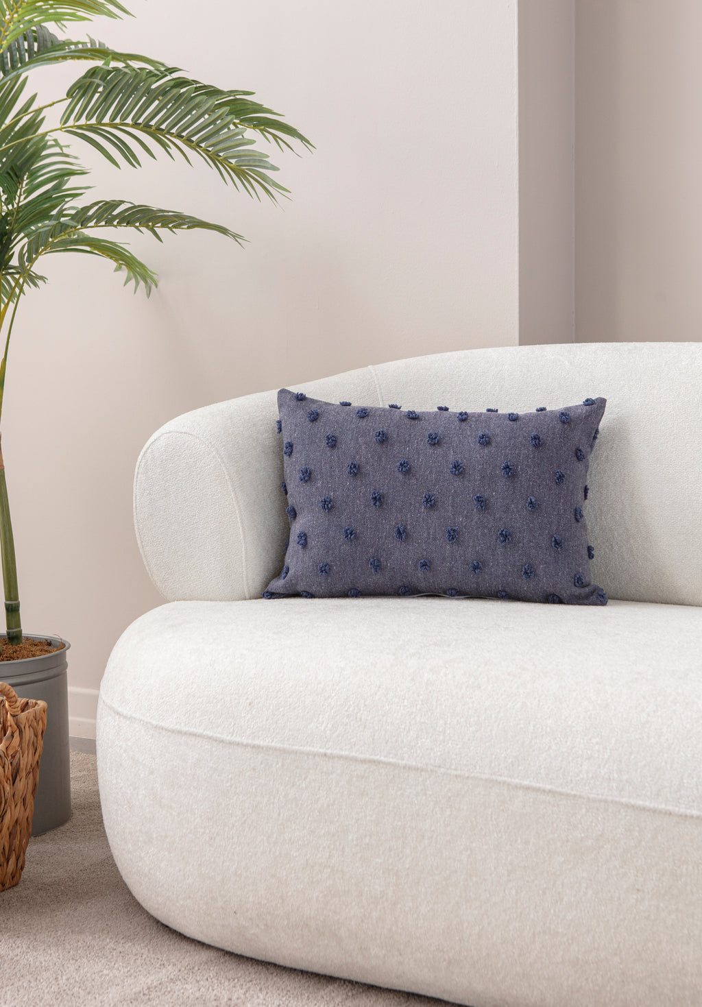 "Nokta" Bohem Puantiyeli, Dekoratif Keten Kırlent Kılıfı, Punch İşlemeli 43x43cm