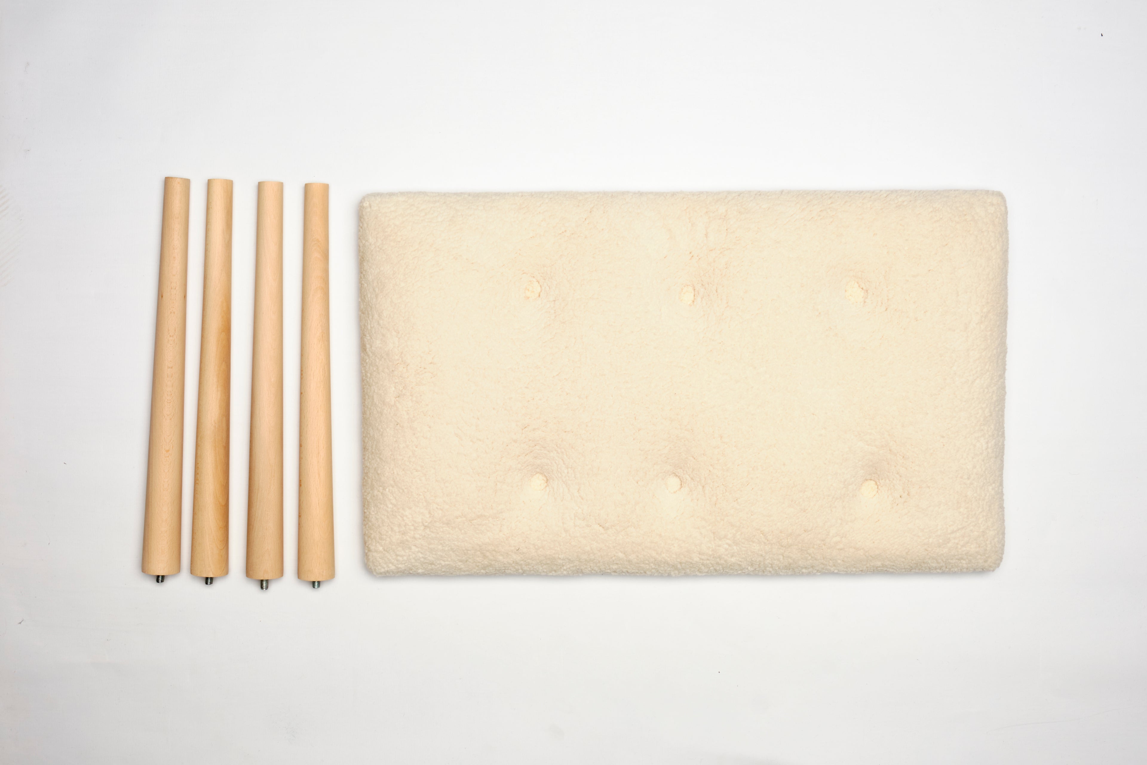 Retro Ahşap Ayaklı Handmade Çok Amaçlı Kuzu Tüyü Puf Bench Koltuk Sandalye 35*60*42